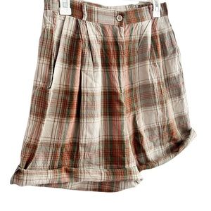 Vintage plaid high rise trouser style shorts